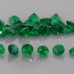 0.253ct Round Emerald, view 5