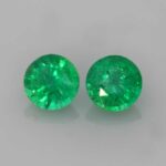 0.33ct Round Emerald, view 2