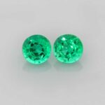 0.38ct Round Emerald, view 2