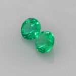 0.38ct Round Emerald, view 3