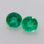 0.68ct Round Emerald, view 2
