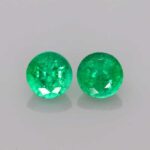 0.5ct Round Emerald, view 1