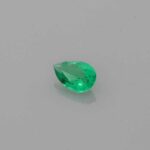 0.188ct Pear Emerald, view 2