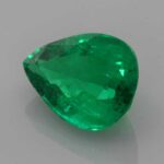4.49ct Pear Emerald, view 2