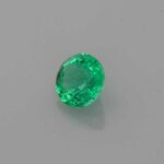 0.2ct Round Emerald, view 2