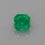 Emerald, view 1
