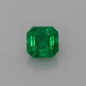 0.76ct Emerald