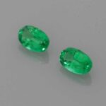 0.275ct Oval Emerald, view 2