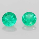 0.54ct Round Emerald, view 1