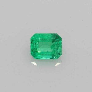 0.9ct Emerald