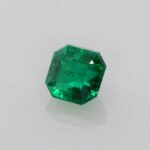 0.71ct Emerald, view 2