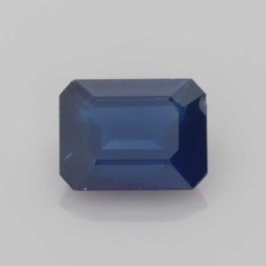 2.77ct Blue Sapphire