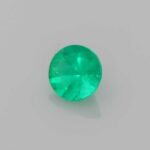 0.277ct Emerald, view 2