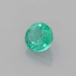 0.43ct Round Emerald, view 2