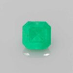 1.04ct Emerald, view 1