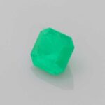 1.04ct Emerald, view 2