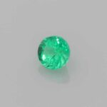 0.24ct Round Emerald, view 2