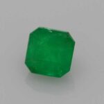 0.93ct Emerald, view 2