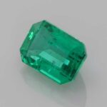 3.2ct Emerald, view 2