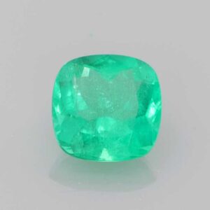0.8ct Emerald