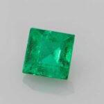 0.382ct Square Emerald, view 2