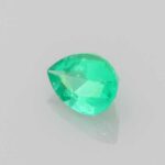 0.12ct Pear Emerald, view 2