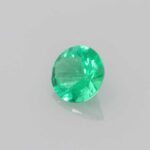 0.315ct Emerald, view 2