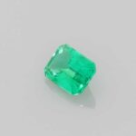 0.204ct Emerald, view 2