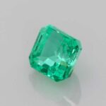 0.84ct Emerald, view 2