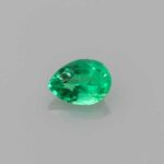 0.164ct Pear Emerald, view 1