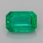 1.9ct Emerald, view 1