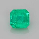 0.37ct Emerald, view 1