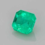 0.37ct Emerald, view 2