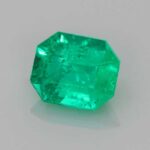 0.39ct Emerald, view 2