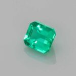 0.21ct Emerald, view 2