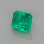 0.35ct Emerald, view 2