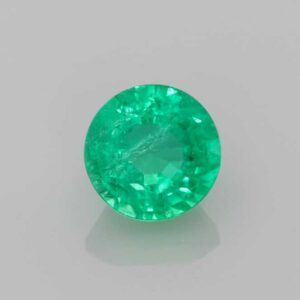 0.7ct Round Emerald