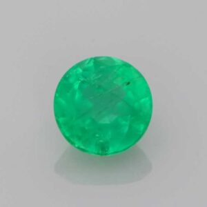 0.61ct Round Emerald