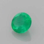 0.61ct Round Emerald, view 2