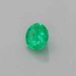 0.33ct Round Emerald, view 2