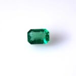0.975ct Emerald, view 1