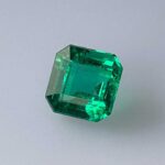 2.08ct Emerald, view 2