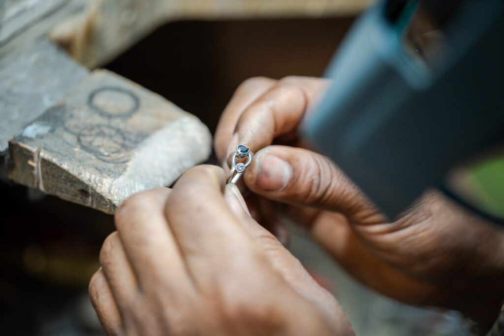 Hatton Garden craftsmanship at Kinzy London