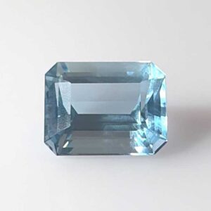 3.95ct Emerald Cut Aquamarine