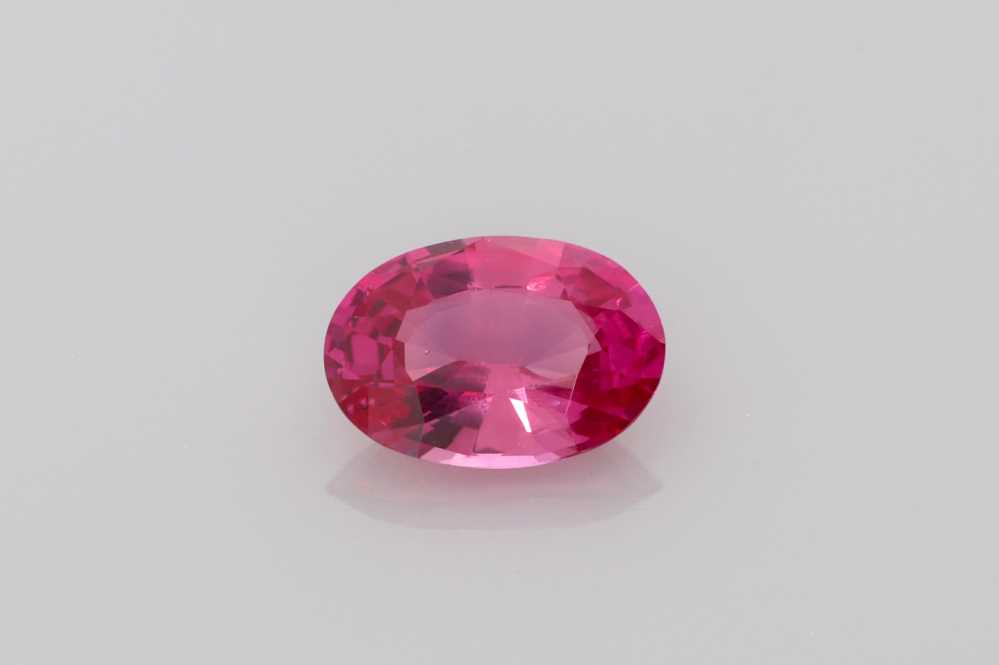 1.31ct Oval Pink Sapphire