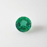 0.8ct Round Emerald, view 1