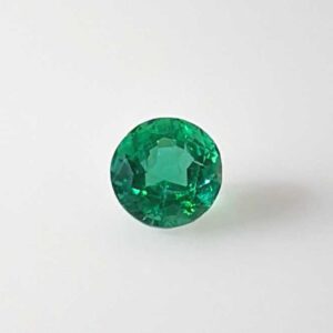 0.8ct Round Emerald