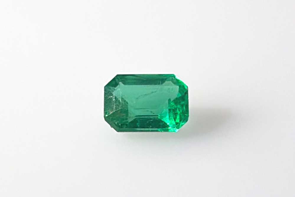 0.935ct Emerald Cut Emerald