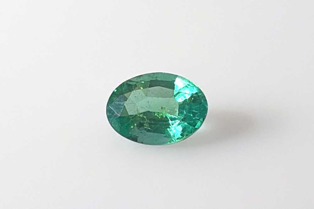 1.03ct Oval Emerald