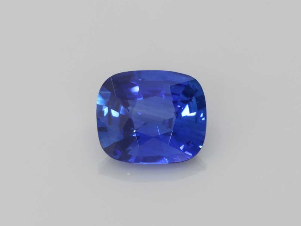 1.2ct Rectangular Cushion Blue Sapphire